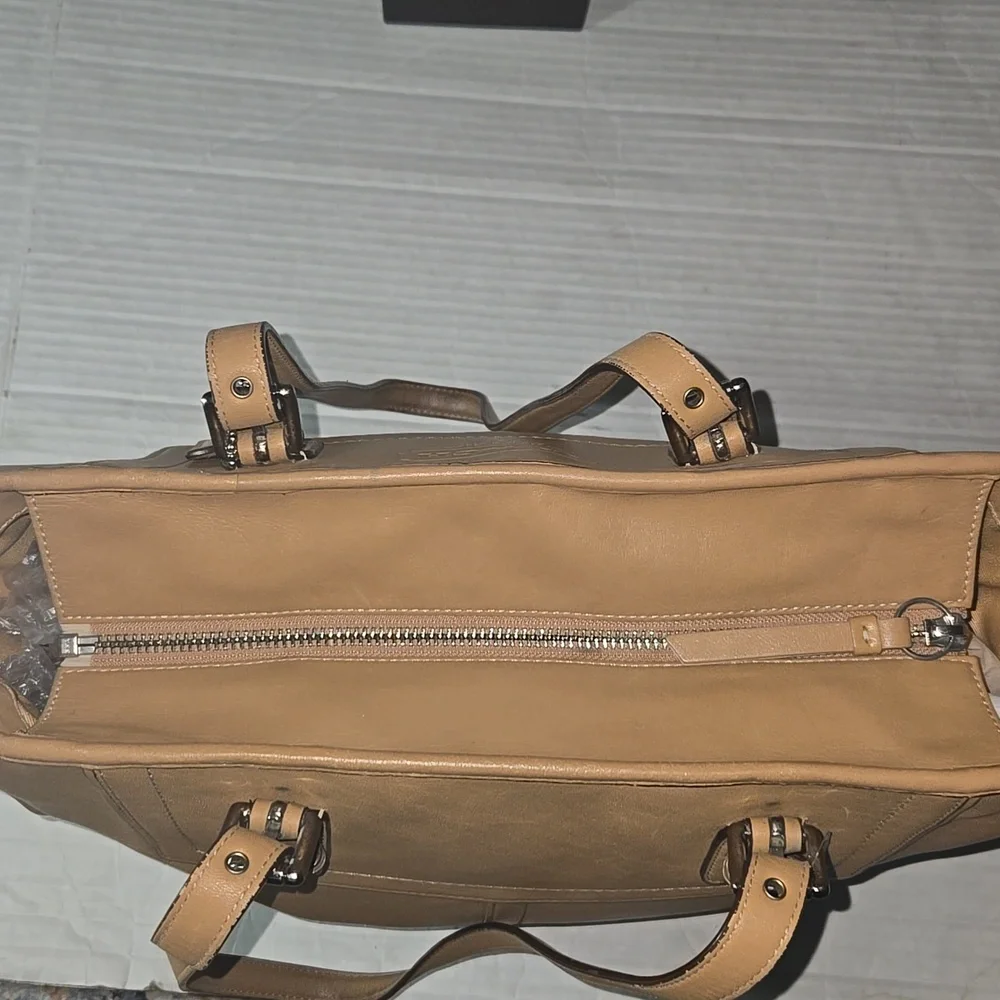 Coach classic leather